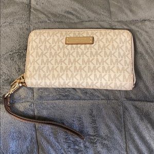 Michael Kors wallet